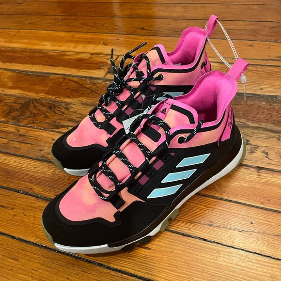 NWT Adidas Terrex sneakers - Picture 1 of 8